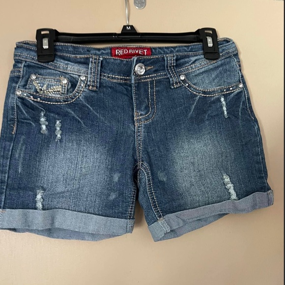 Red Rivet Shorts - Picture 2 of 2